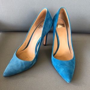 Guess heels